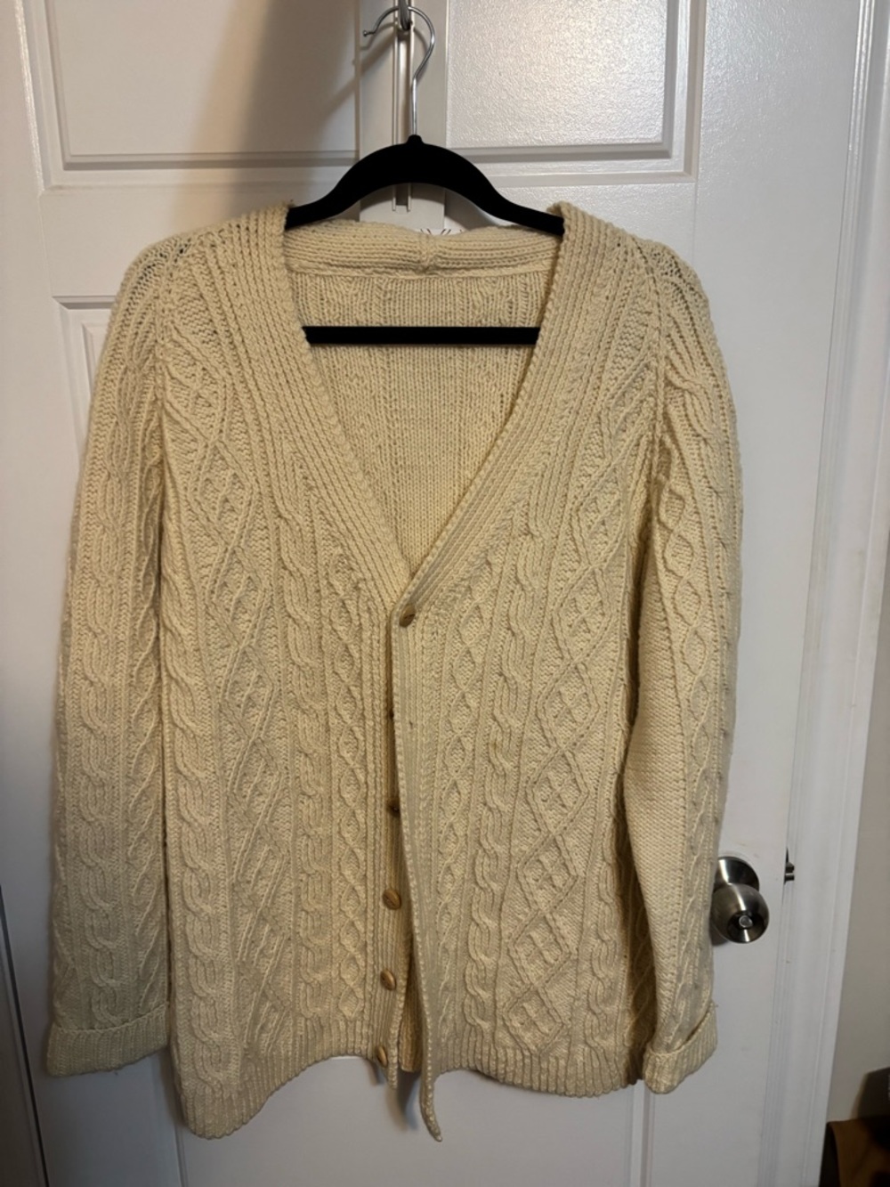 Cream Cable Knit Button-Front Men's Sweater Cardigan 100% wool men’s Large